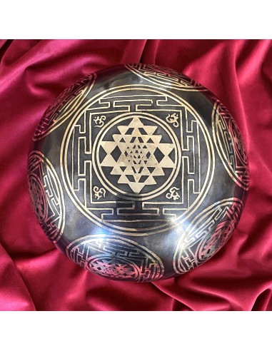 Bol Chantant Tibétain noir « Sri Yantra » Grande taille - 20 cm les muscles