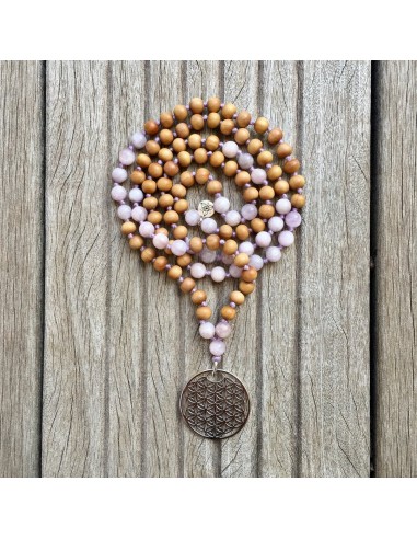 Collier Mala « Bien-être » Kunzite et Bois de santal - 6 mm En savoir plus